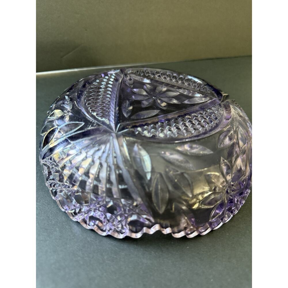 Vintage Cut Glass Nappy Trinket Dish Bowl Purple Retro Cottagecore - Picture 6 of 7